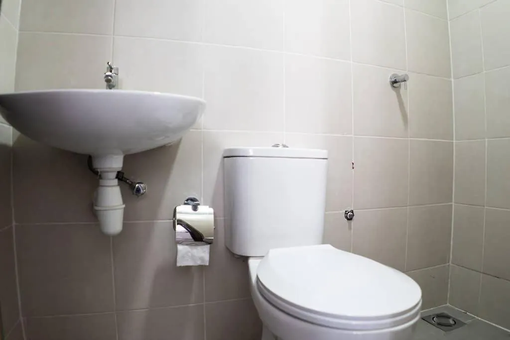 Kl Top Location Kid'S Theme White Collar Apartment Kuala Lumpur 0*,
